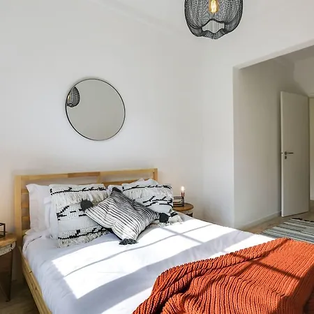 Elegant 3bed 2bath In Central *