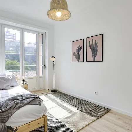 아파트 Elegant 3bed 2bath In Central
